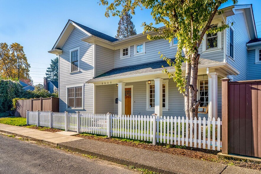 Building Photo - 5515 SE 18th Ave