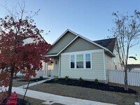 Building Photo - Bright & Spacious 3 Bedroom Home with Garage in Kyle
