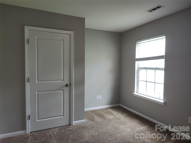 Building Photo - 6731 Broad Valley Ct