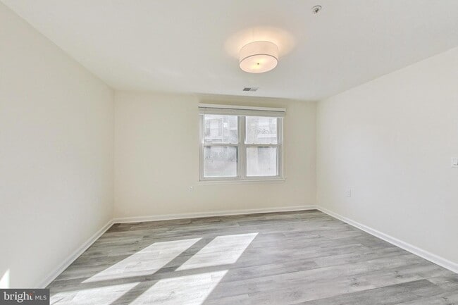 Building Photo - 15300 Diamond Cove Terrace