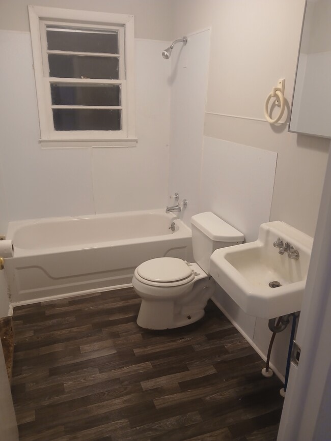 Building Photo - 7356 NC-62