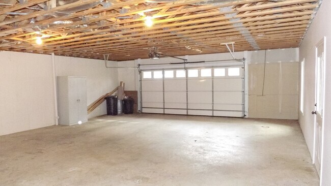 Building Photo - 103 K D Ln