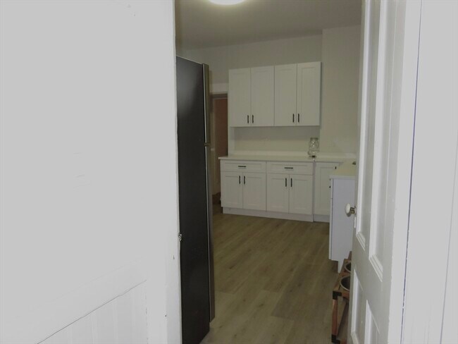 Building Photo - 34 Harvard St