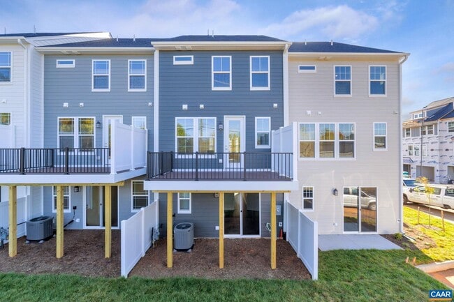 Building Photo - 2022 Calico Ct