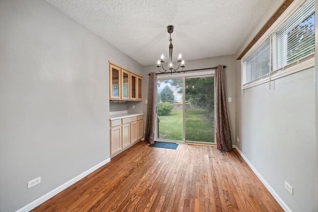 Building Photo - 1112 Villa Vista Dr