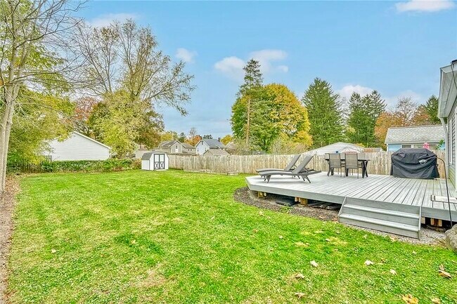 Building Photo - 78 Kimbark Rd