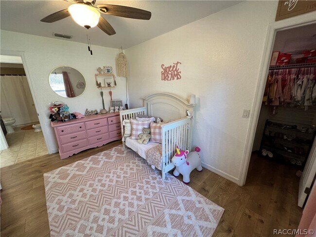 Building Photo - 1211 W Newbury St