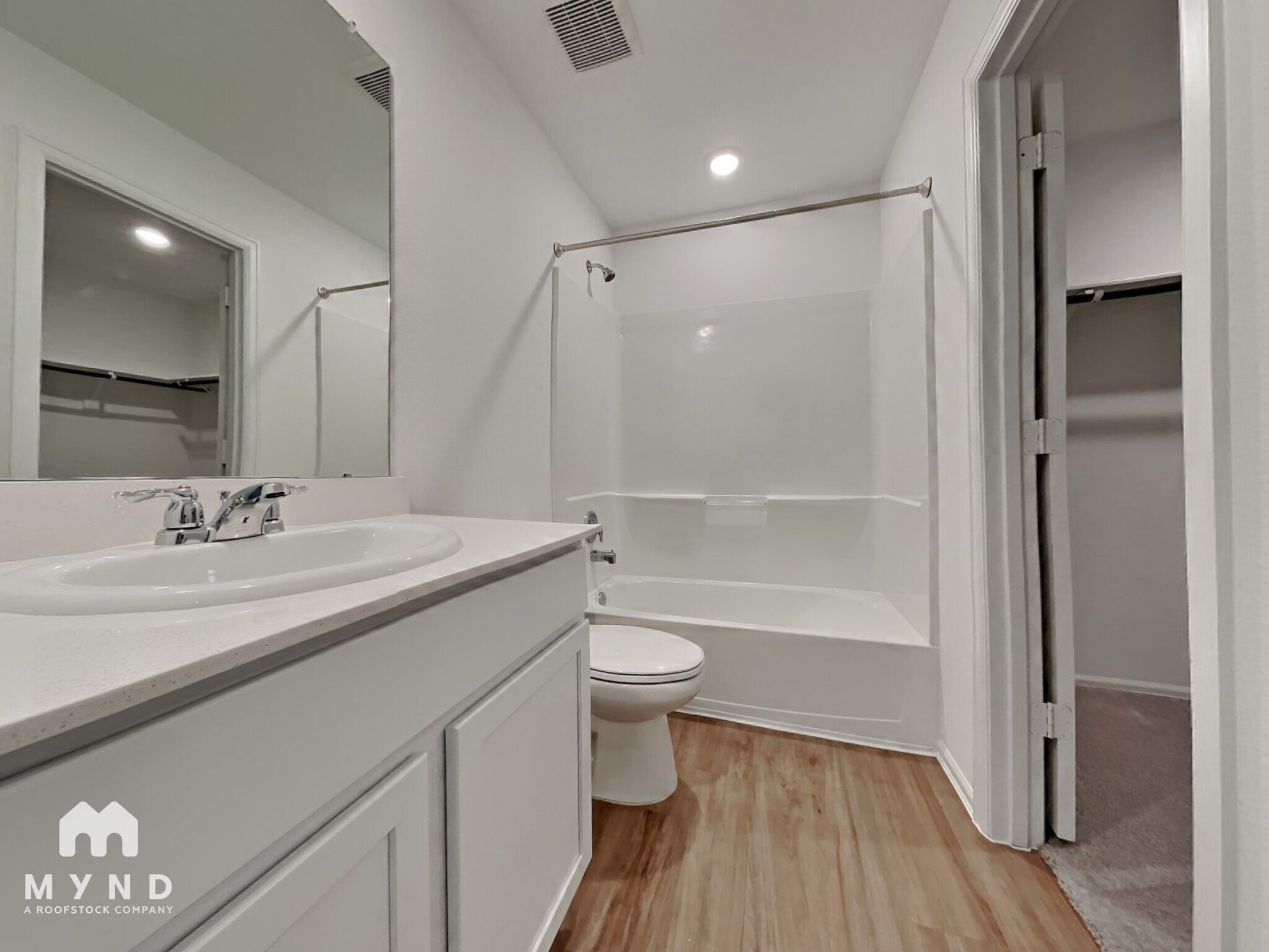 Building Photo - 9002 Burnet Flds Dr