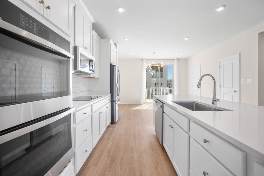 Building Photo - 236 Chianti Ter SE