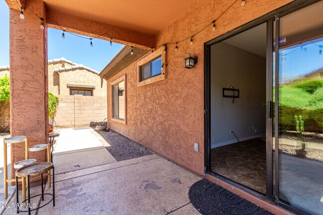 Building Photo - 7039 S Golfside Ln