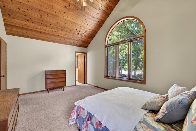 Building Photo - 11503 W Layton Ave