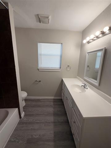 Building Photo - 5124 Bob Dr