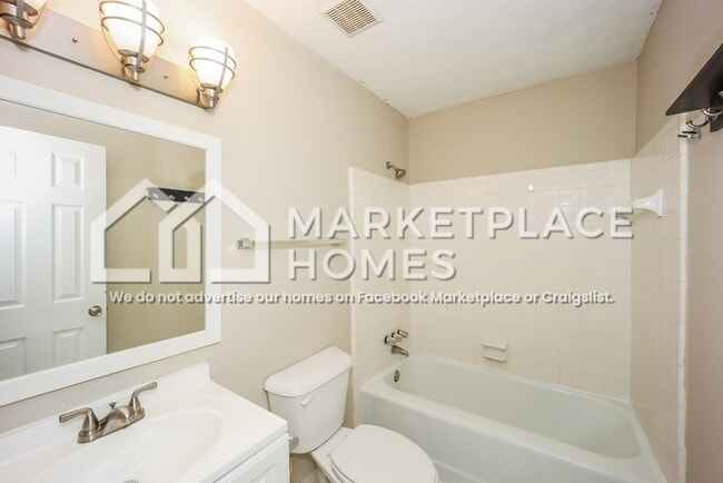 Building Photo - 48 Lynn Cir