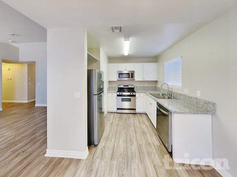 Building Photo - 3134 Meadow Flower Ave