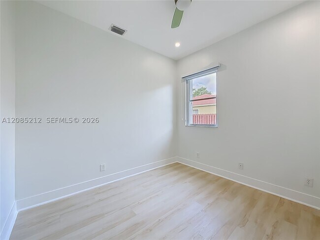 Building Photo - 16204 Opal Creek Dr