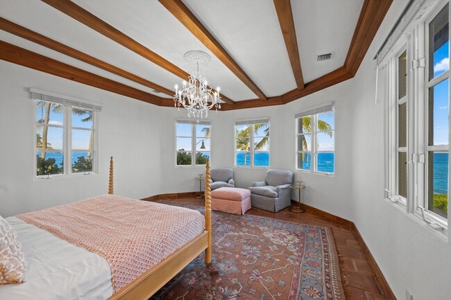 Building Photo - 240 N Ocean Blvd