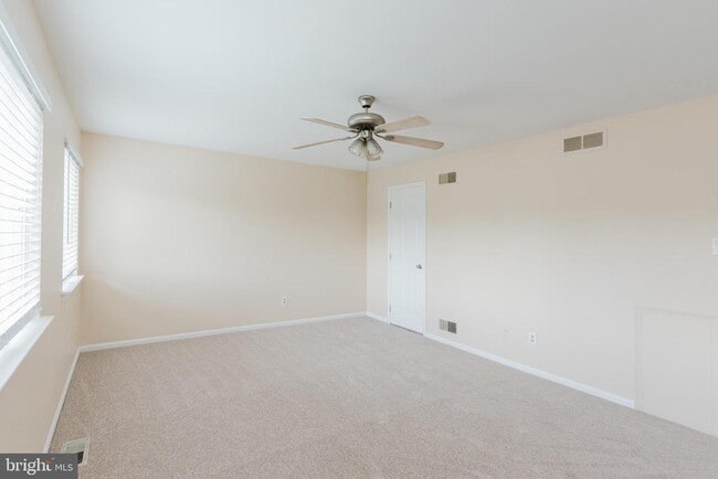 Building Photo - 116 Talgrath Ct