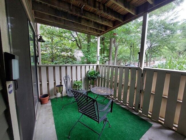 Building Photo - 2824 Vinings Central Run SE