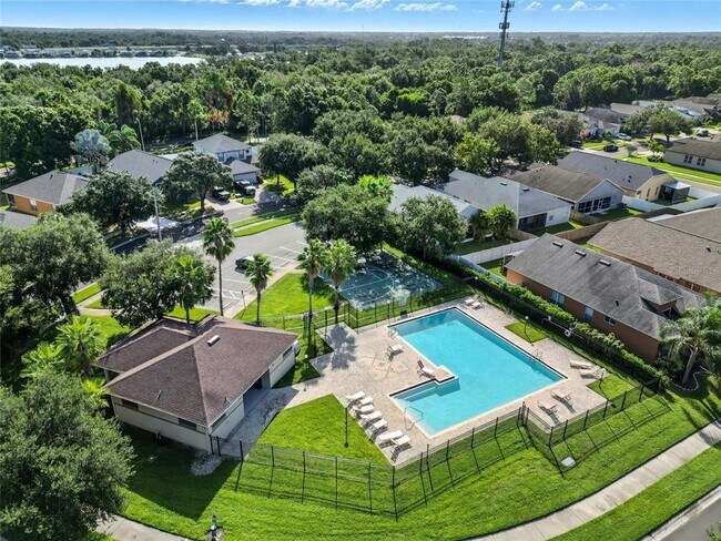 Building Photo - 8630 Sandy Plains Dr