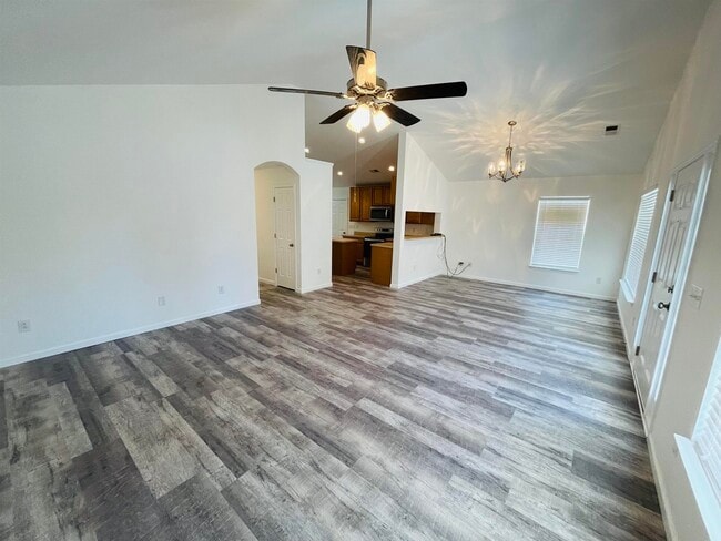 Building Photo - 245 Carolina Farms Blvd