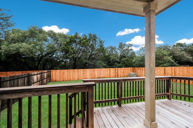 Building Photo - Charming Home in Gated Community with Great Amenities