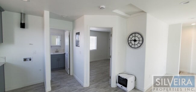 Building Photo - *All Utilities Paid* Brand New ADU at 521 ...
