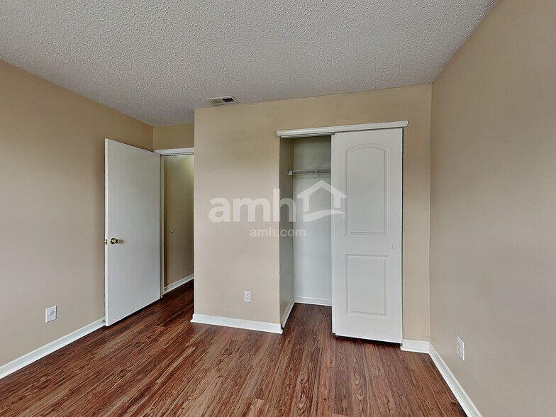 Building Photo - 3210 Black Forest Ln