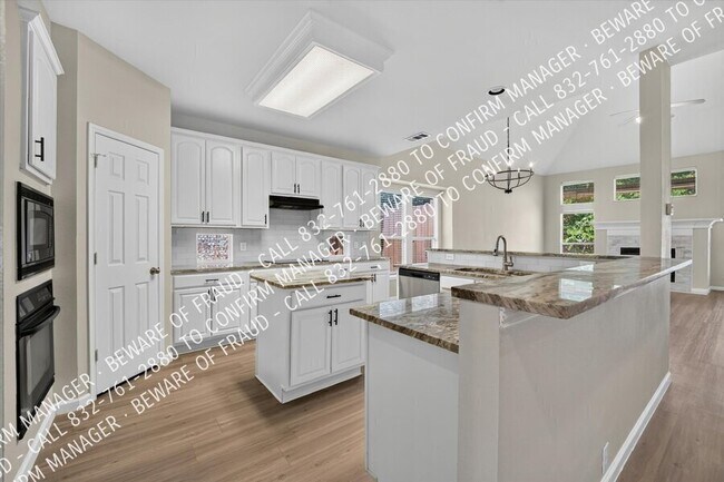 Building Photo - 11472 Blackhawk Dr