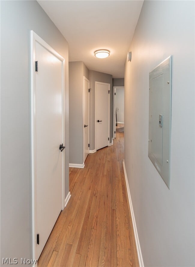 Building Photo - 2539 Warrensville Center Rd