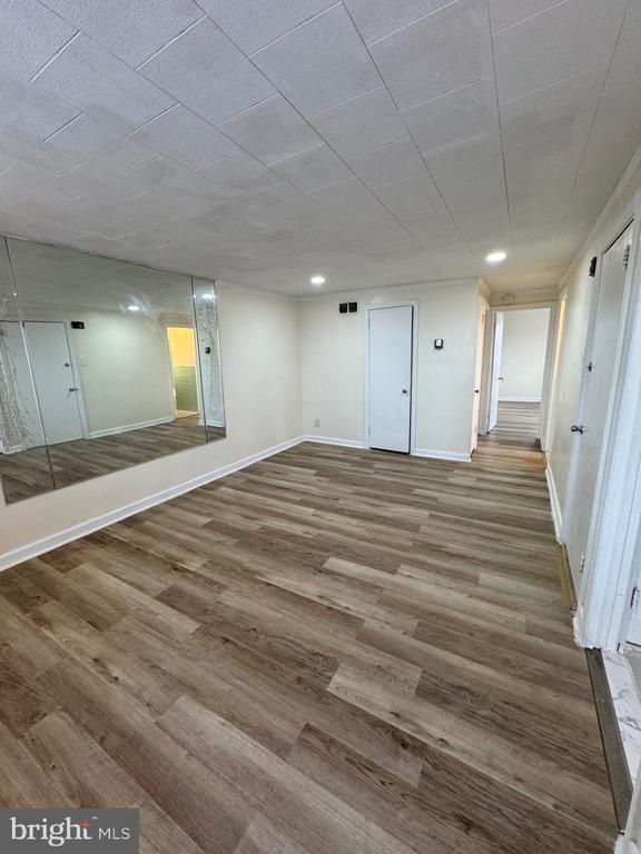 Building Photo - 7972 Forrest Ave