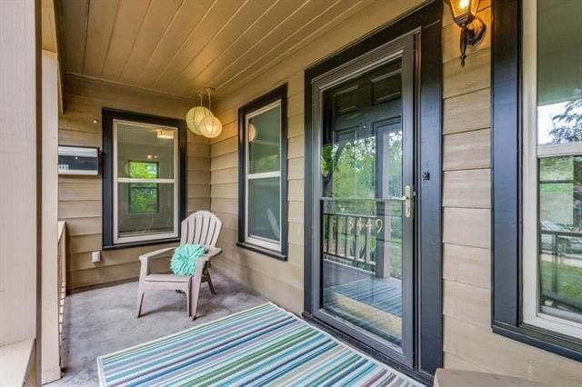 Building Photo - 3449 Oak Creek Cir