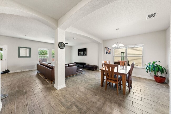 Building Photo - Exquisite 2-Story Traditional Home