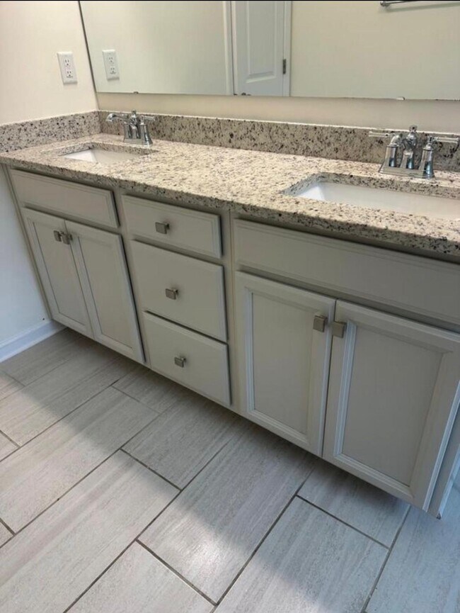 Building Photo - 4124 Poplin Grove Dr