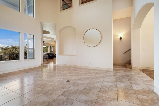 Building Photo - 25810 Echo Mountain