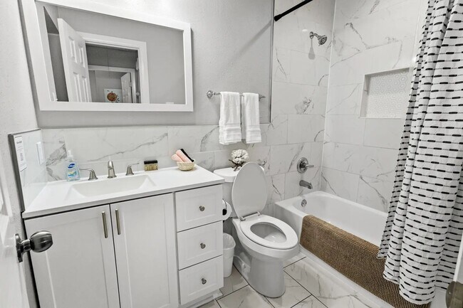 Building Photo - 20082 N Pecos Valley Trail