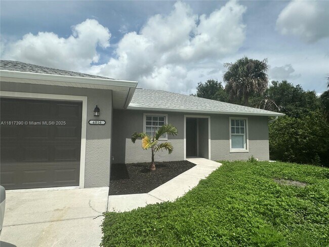 Building Photo - 6016 Lacota Ave