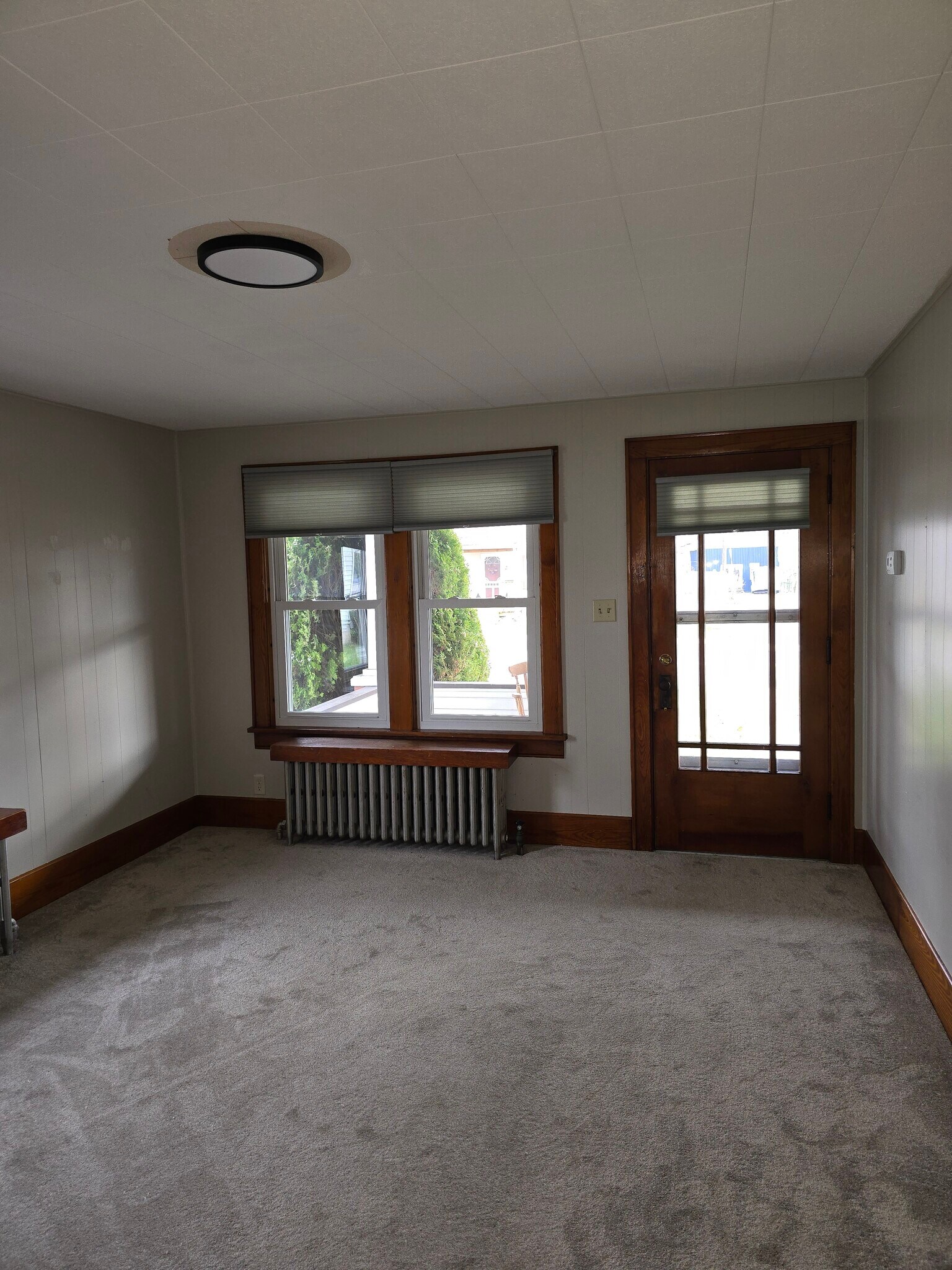 Living Room - 165 S Main St