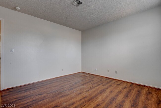 Building Photo - 3905 Landsdown Pl