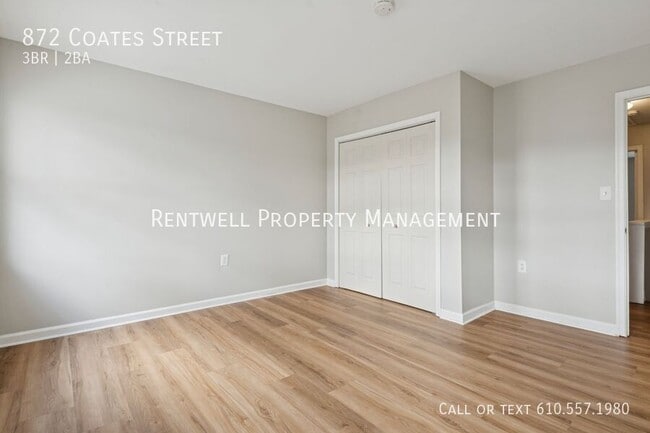 Building Photo - 872 Coates St