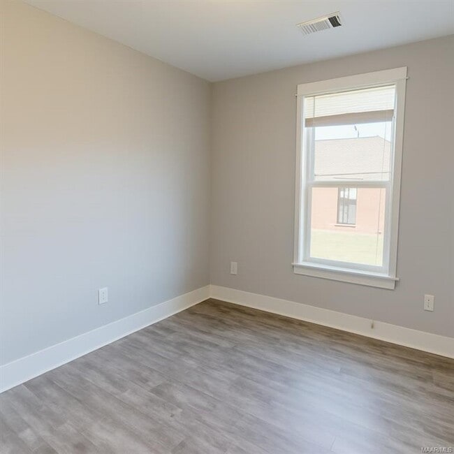 Building Photo - 4144 Fitzpatrick Blvd