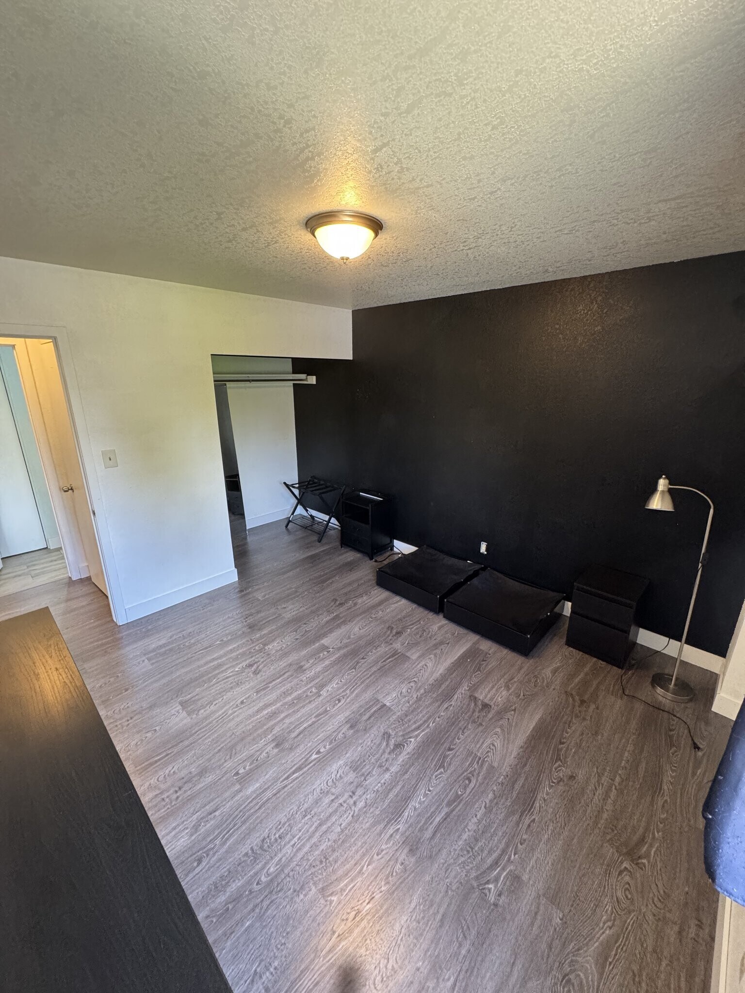 Building Photo - 110 S 800 E