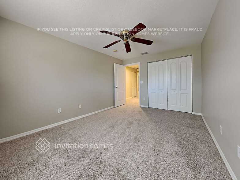 Building Photo - 305 River Bluff Ln