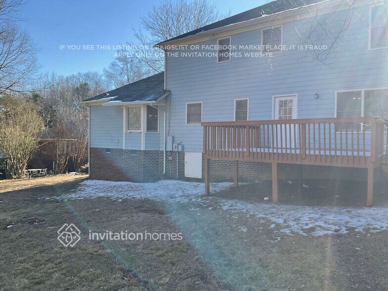 Building Photo - 6554 Dougherty Dr