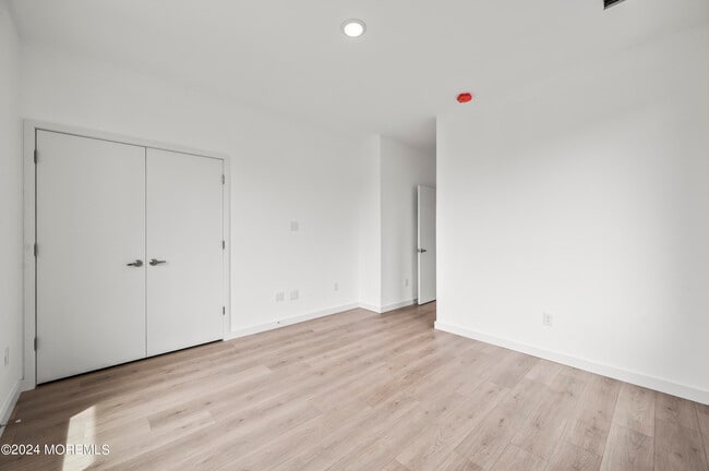 Building Photo - 912 Cookman Ave