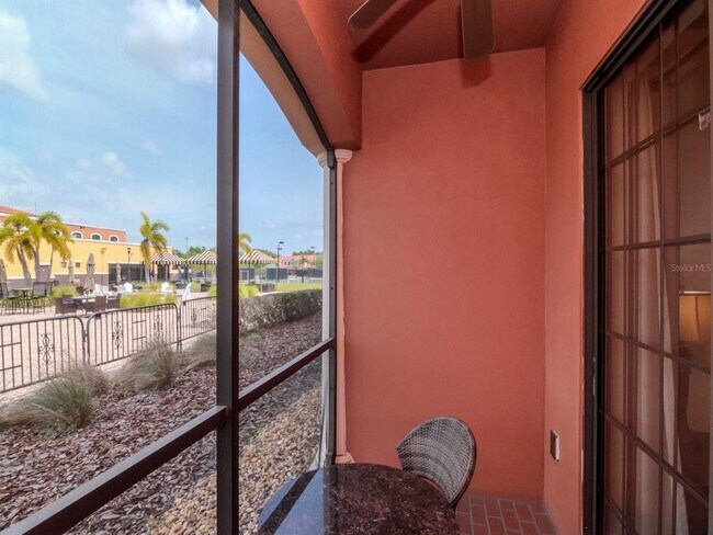 Building Photo - 13941 Clubhouse Dr