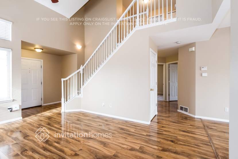 Building Photo - 392 Balsa Dr