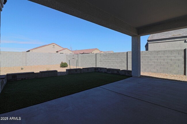 Building Photo - 31024 W Weldon Ave
