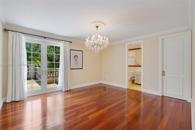 Building Photo - 6905 SW 75th Ave