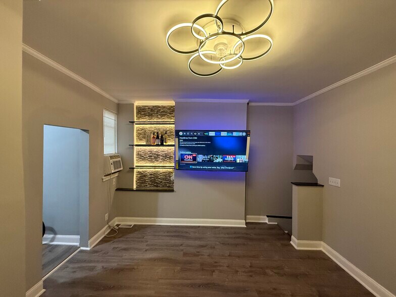 Building Photo - 1737 N Caroline St