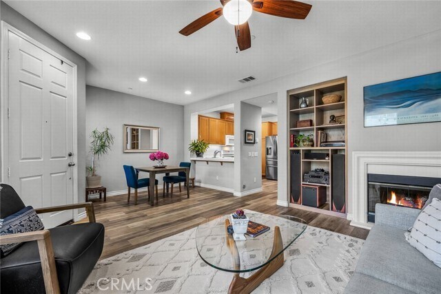 Building Photo - 154 Via Katrina